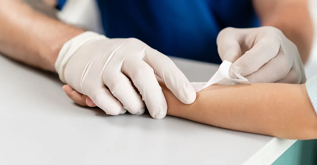 مراقبت و درمان زخم